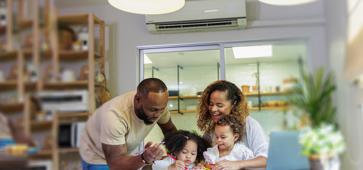 Homeowners-Choosing-Ductless-heat-pump-Systems