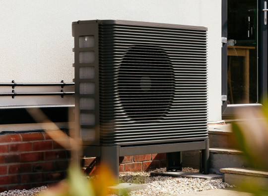 Air-to-Water-heat-pumps-Ductless-Certified-installation-repair-maintenance-System